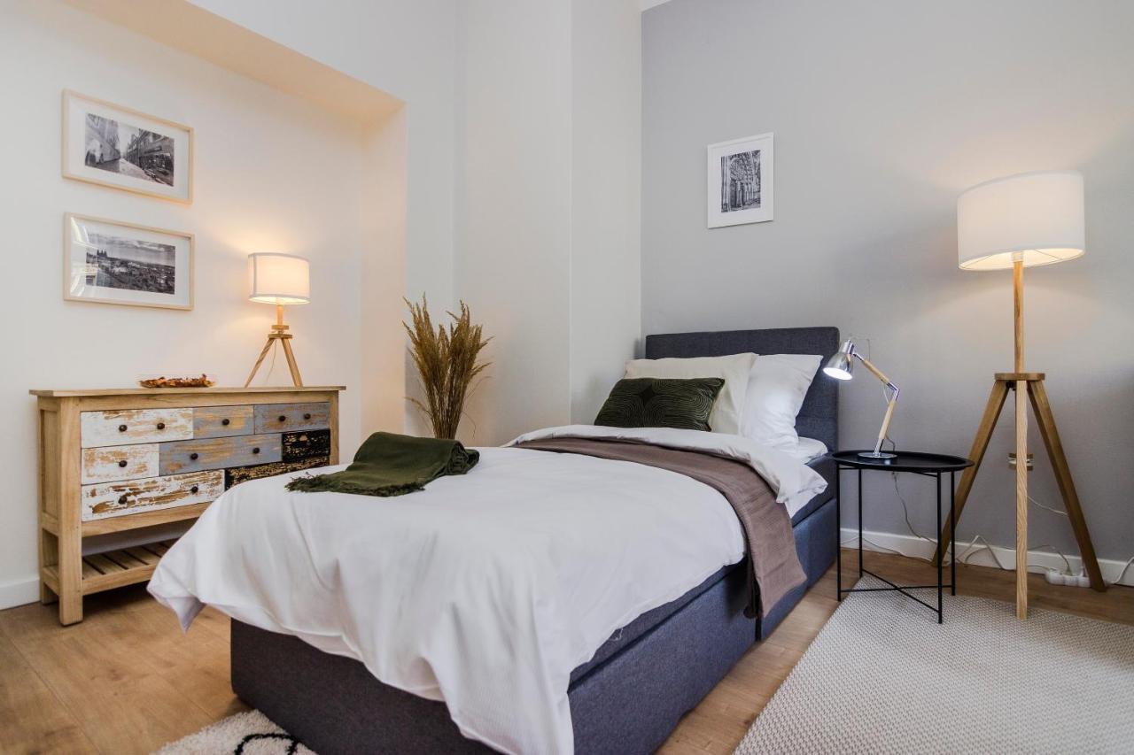 Apt In Prague Charles Bridge 1Km By Michal&Friends Exterior foto