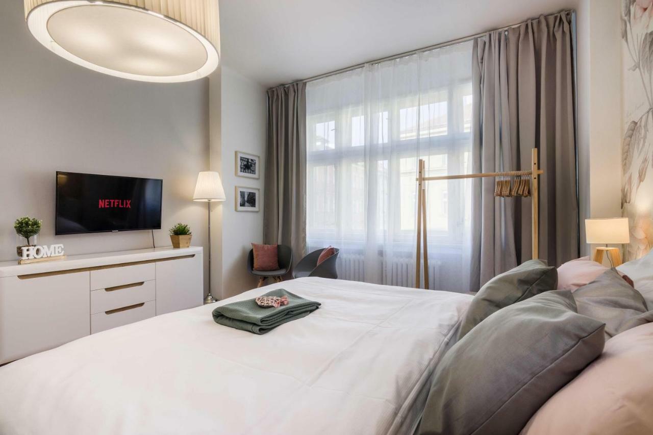 Apt In Prague Charles Bridge 1Km By Michal&Friends Exterior foto